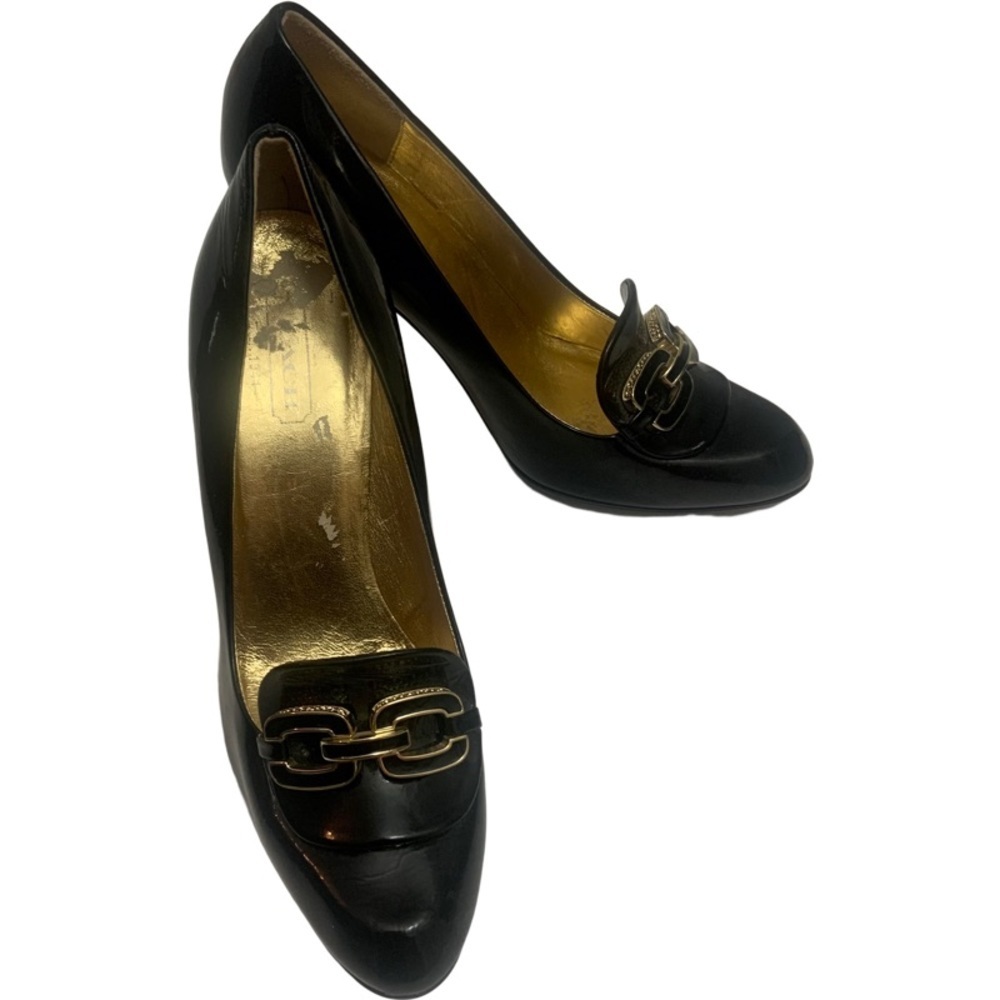 Coach Black Patent Leather Signature Double C’s Gold Metal Detail 4” Heel Pumps - Picture 4 of 14